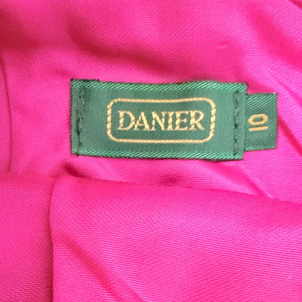 DANIER Genuine Leather Suede Pink
Pencil Skirt - Picture 6 of 7
